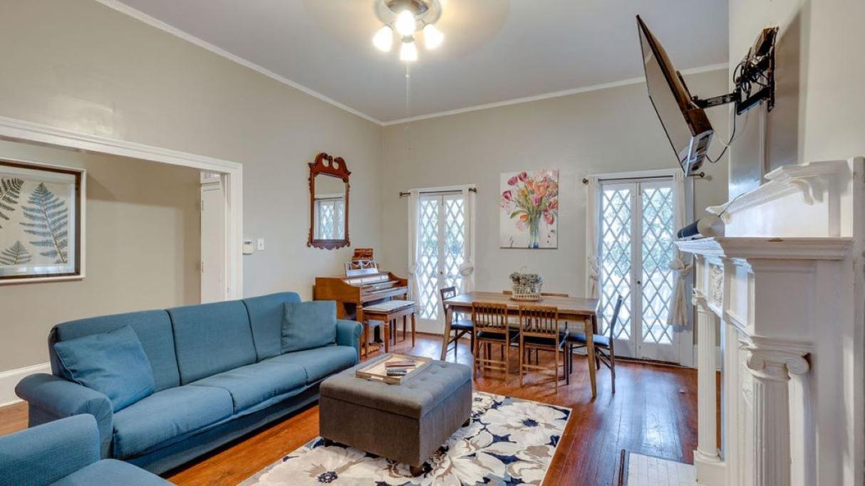 Comfortable Escape In Historic Downtown Savannah Eksteriør billede